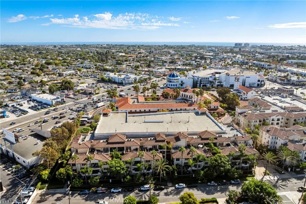 Additional image 54 of 401 Bernard Street Unit 211, Costa Mesa, CA 92627