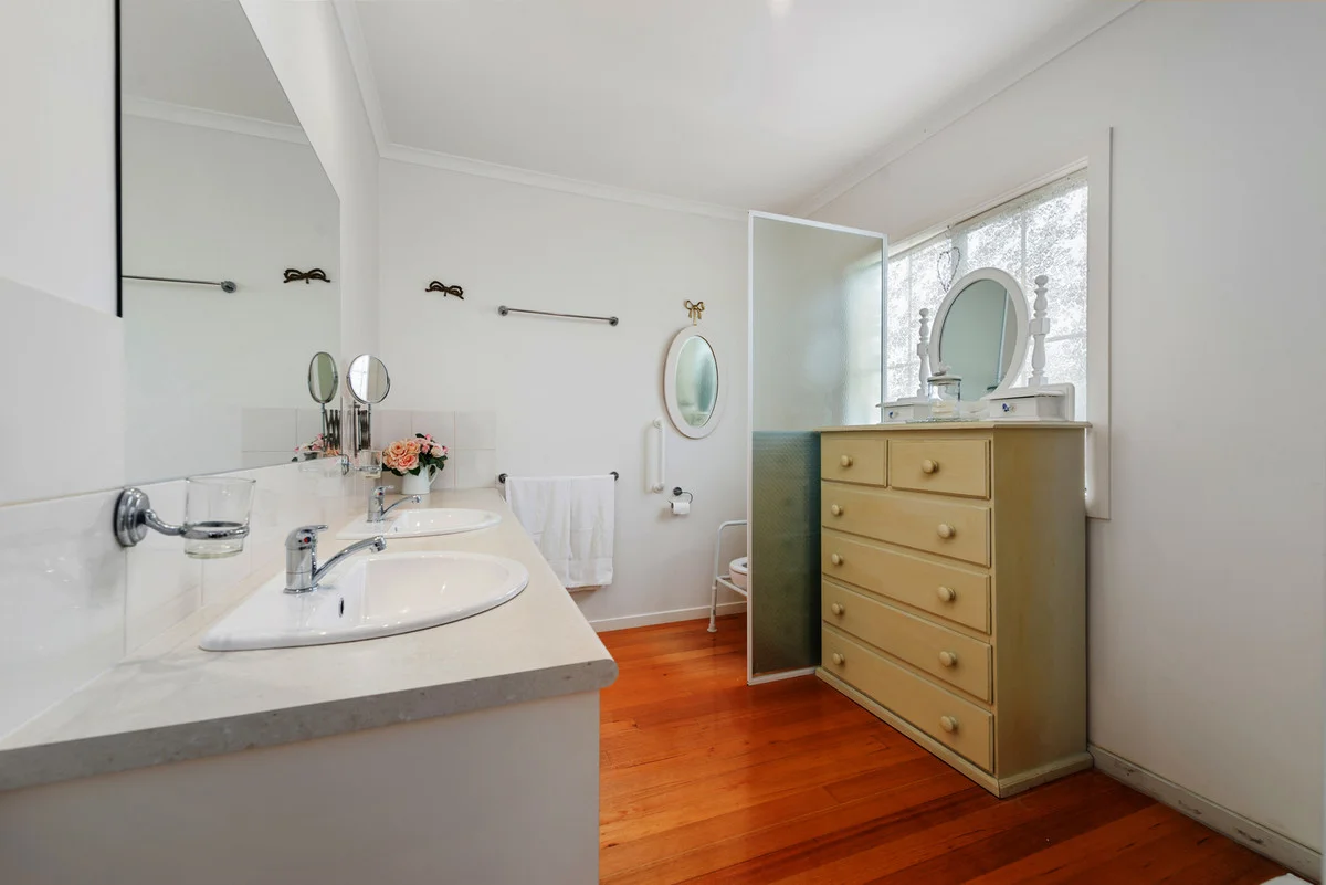 Additional image 27 of 4 Orme Street, Lakes Entrance VIC 3909