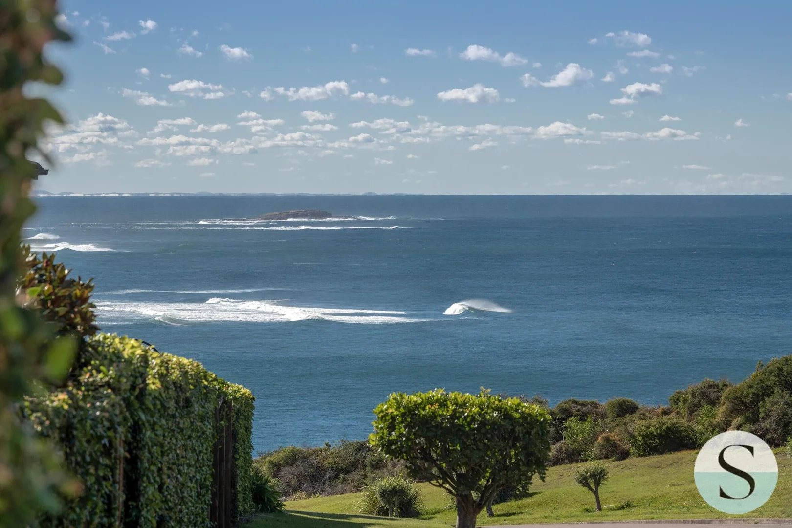Additional image 34 of 2 Spoon Rocks Road, Caves Beach NSW 2281