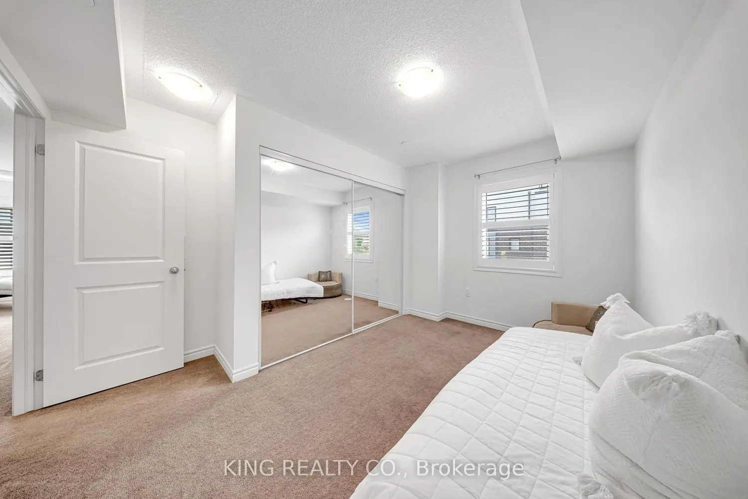 Additional image 7 of 2212 Bromsgrove Road 10