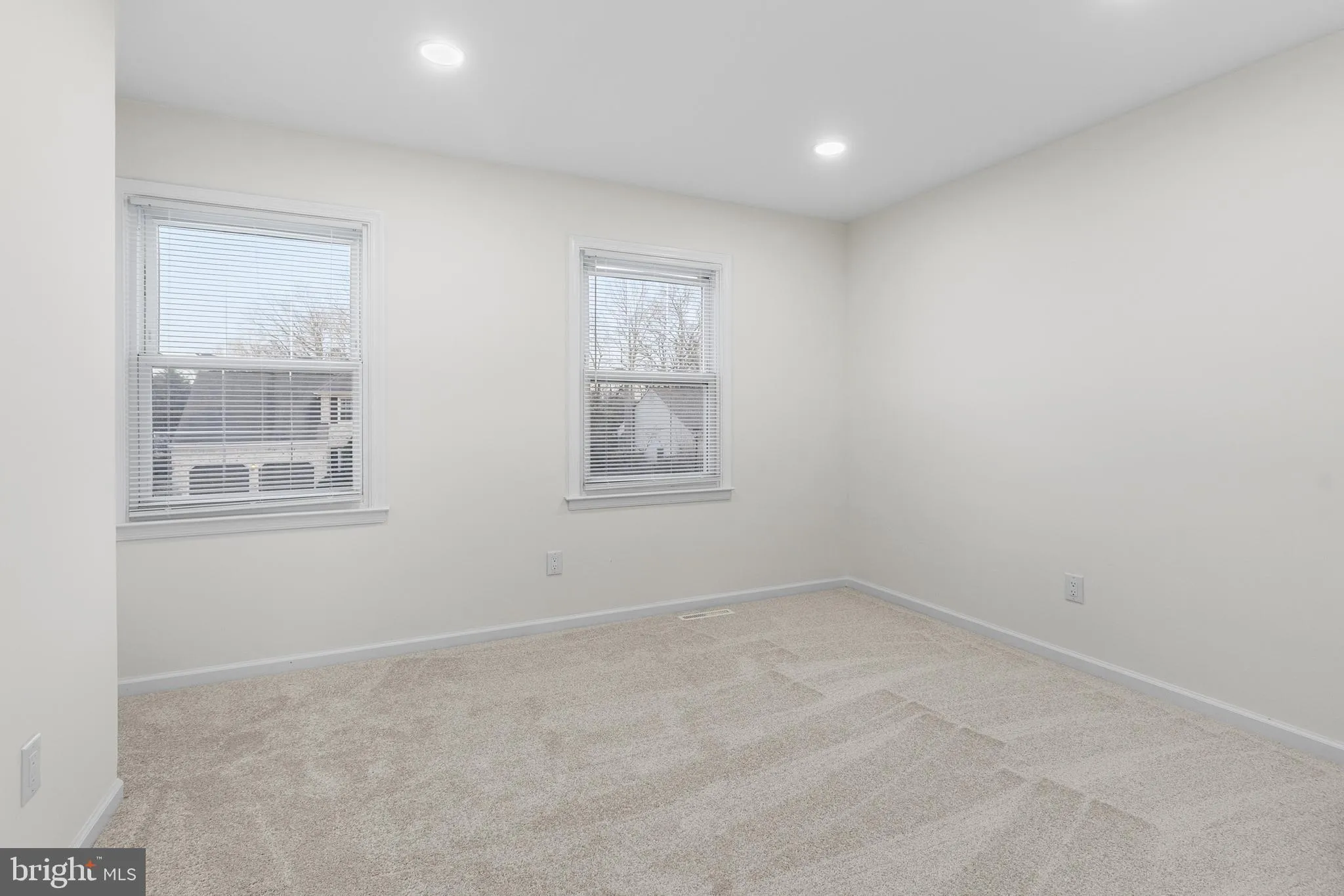 Additional image 68 of 210 W Silver Fox Road, Newark, DE 19702