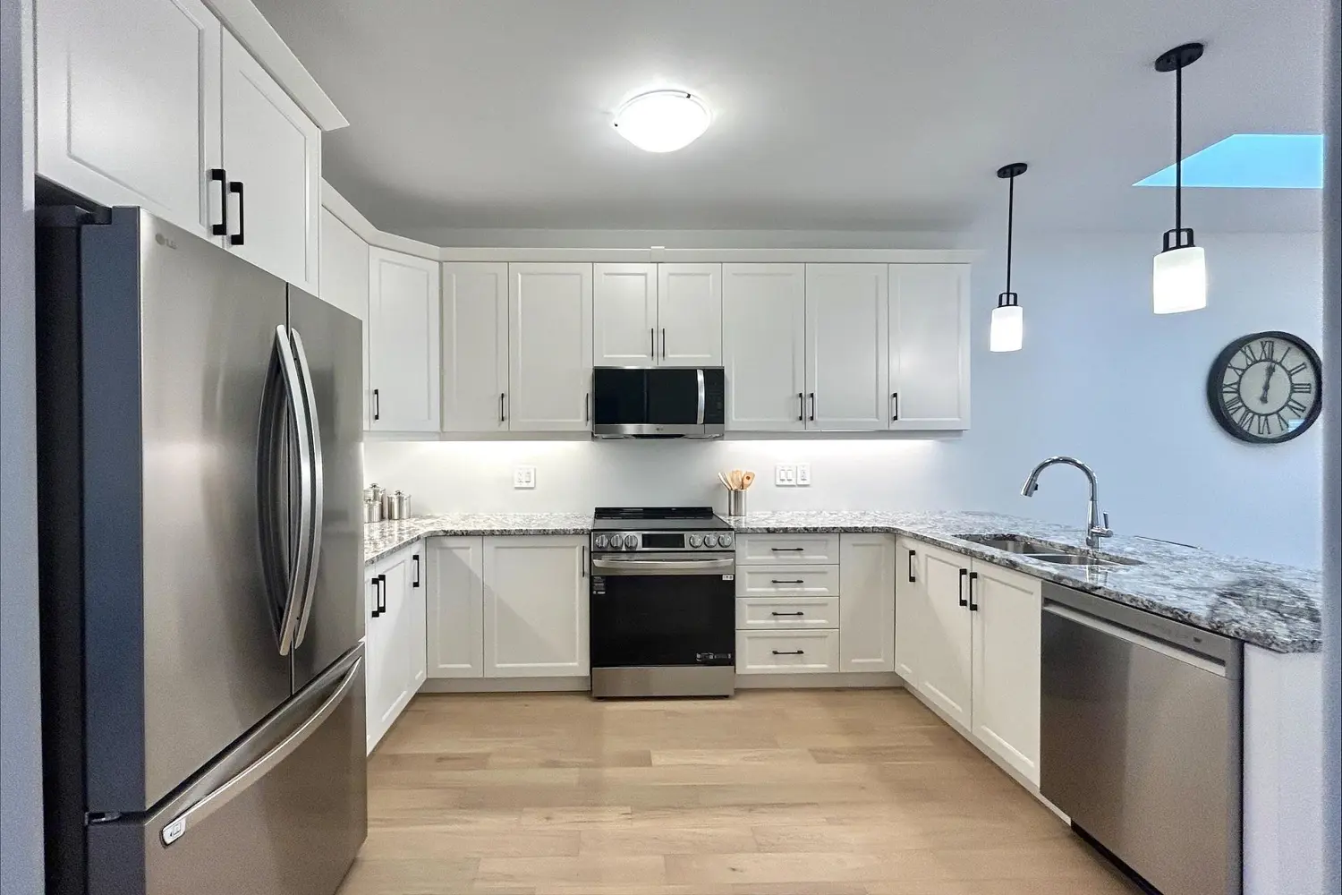 Additional image 8 of 33 Athabaska Drive