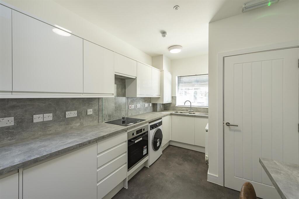 Additional image 7 of Hatfield Road, St. Albans