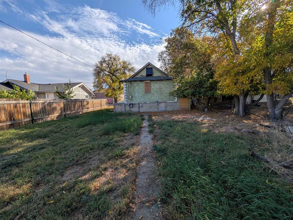 Additional image 4 of 620 Spencer Street SE, Medicine Hat, AB, T1A 1Y7