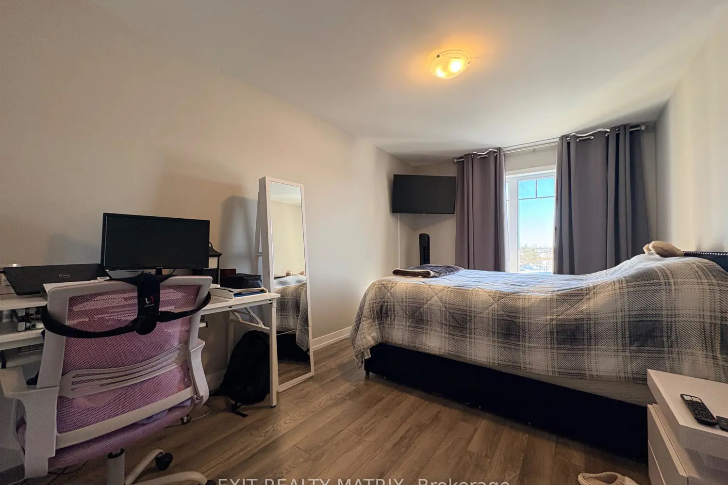 Additional image 4 of 83 St Moritz Trail 207