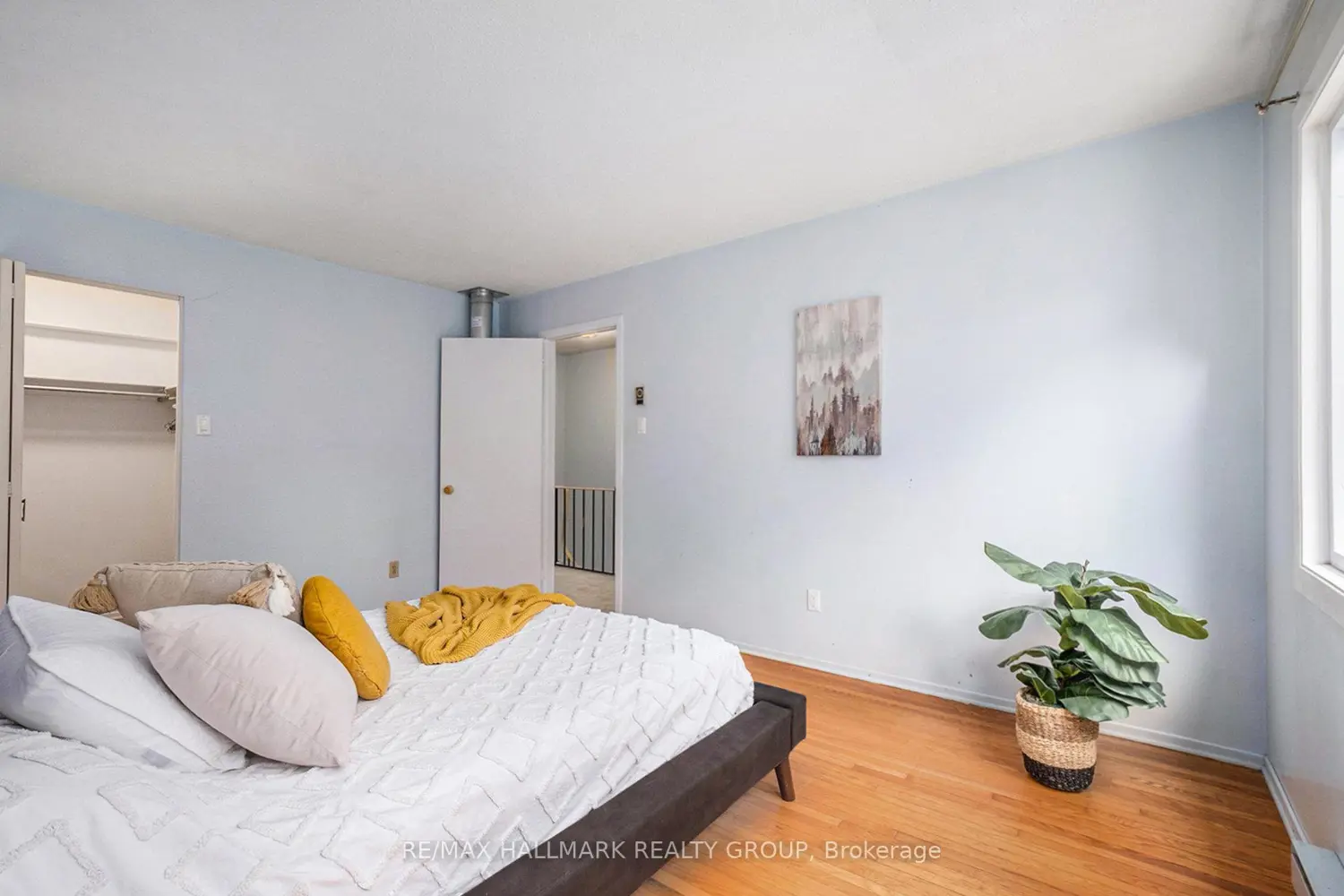 Additional image 9 of 3691 Albion Road 23