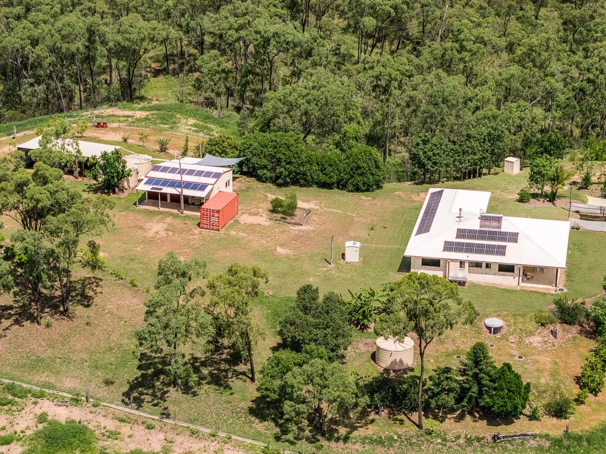 Mount Larcom QLD 4695