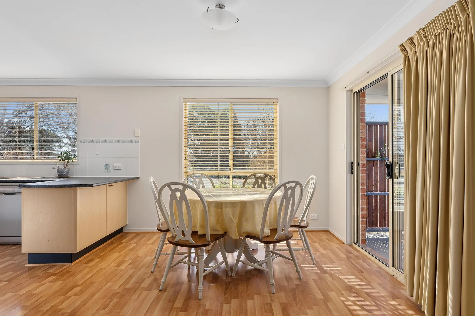 Additional image 29 of 8 Lincoln Avenue, Murrumbateman NSW 2582