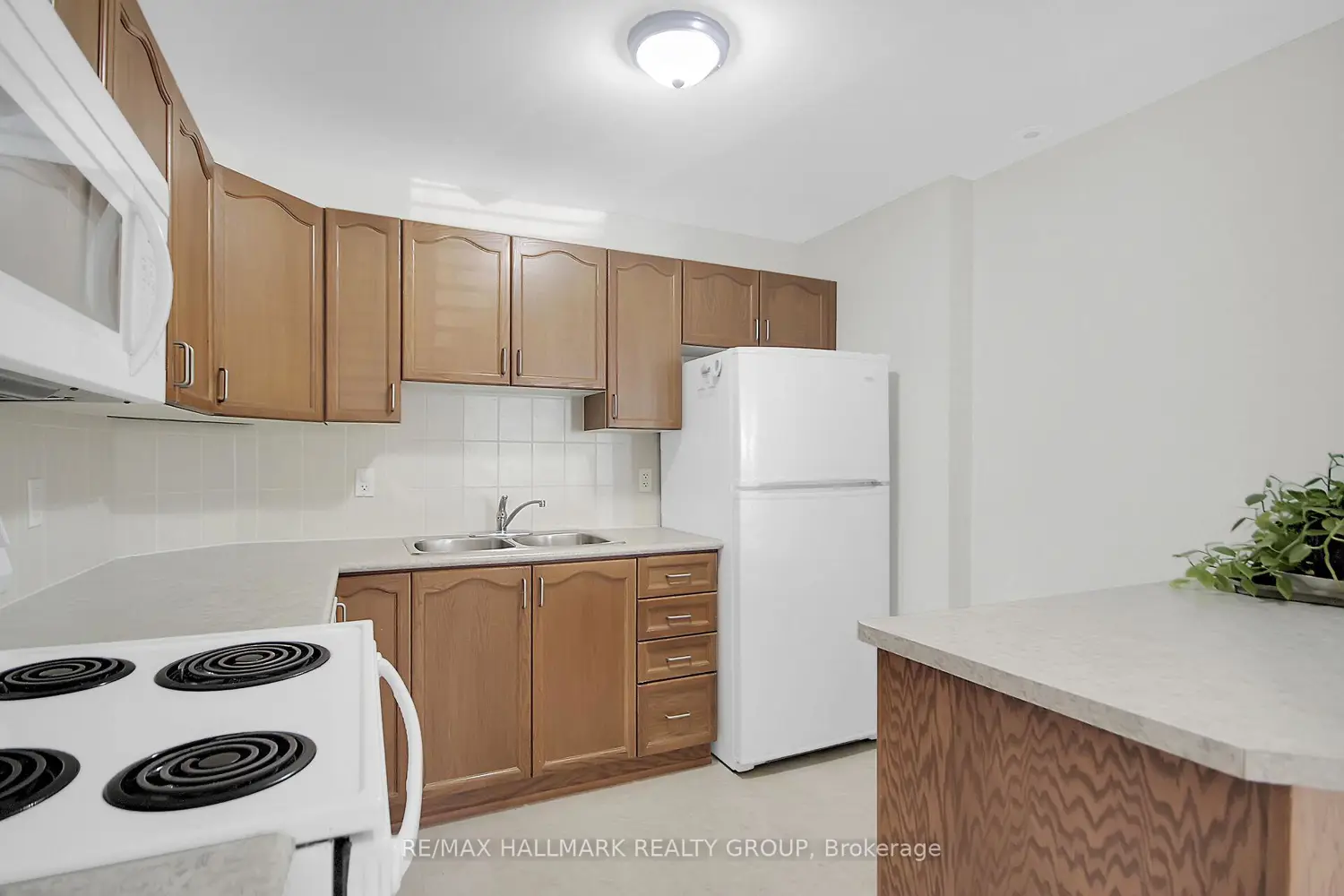 Additional image 7 of 251 Crestway Drive B