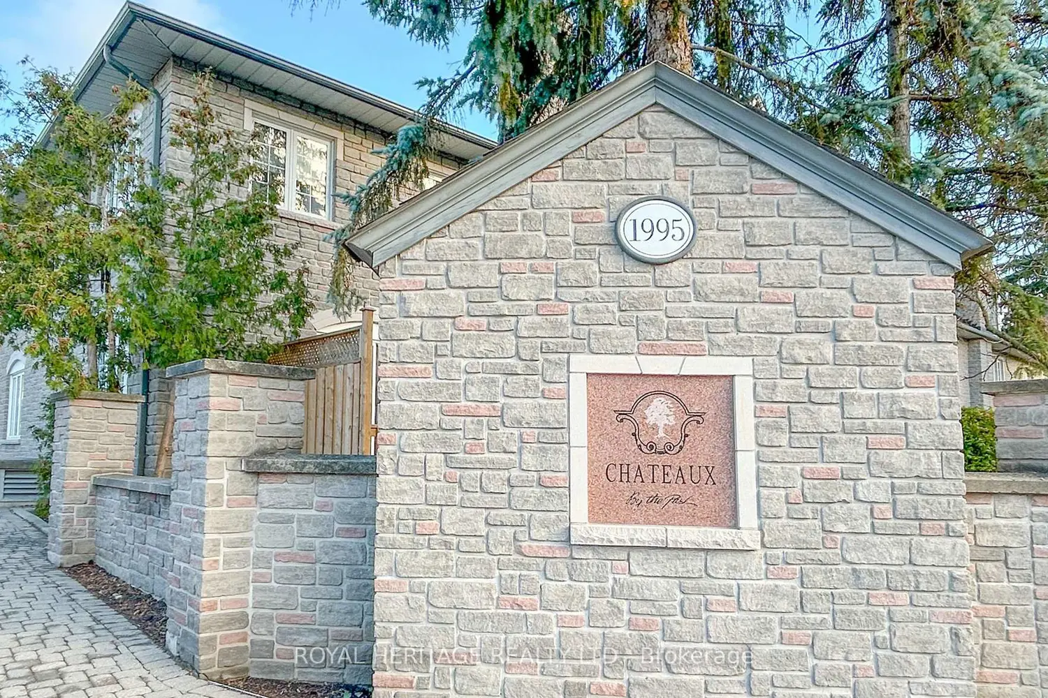 Additional image 15 of 1995 Royal Road 143