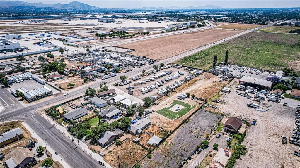 Additional image 32 of 26068 5th, San Bernardino, CA 92410