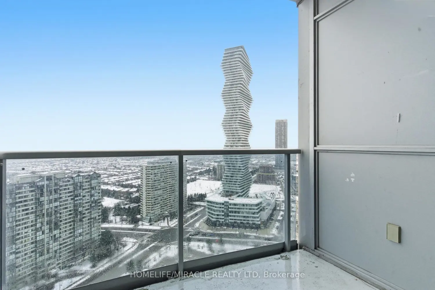 Additional image 17 of 330 Burnhamthorpe Road 2901