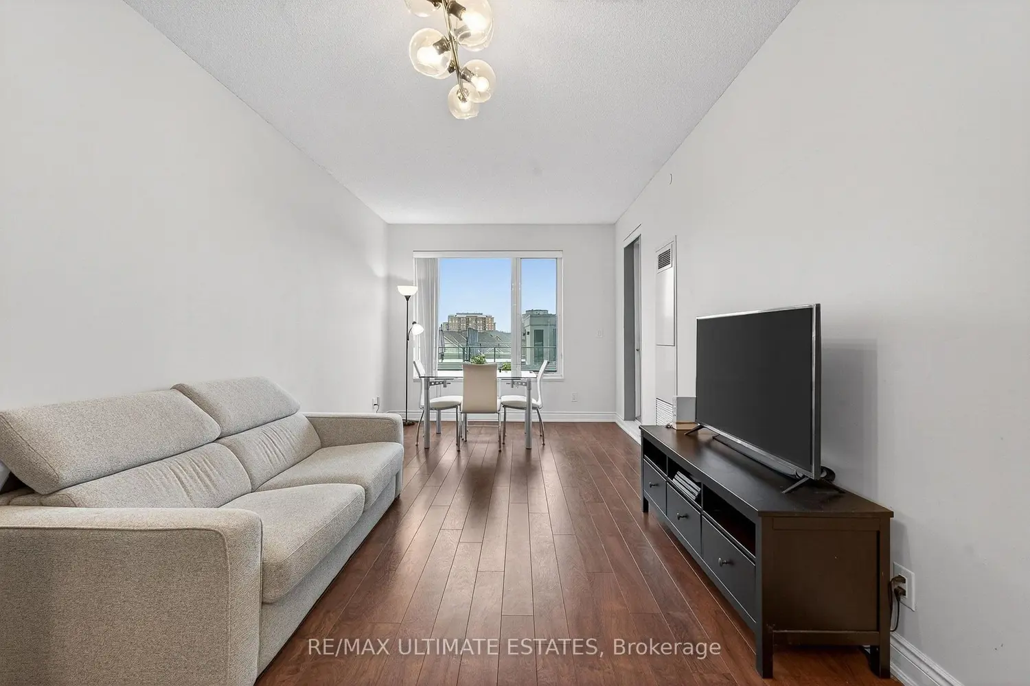 Additional image 2 of 325 South Park Road 519