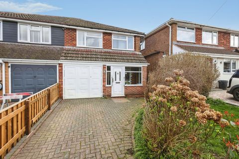 Corinne Close, Rednal, Birmingham, West Midlands B45