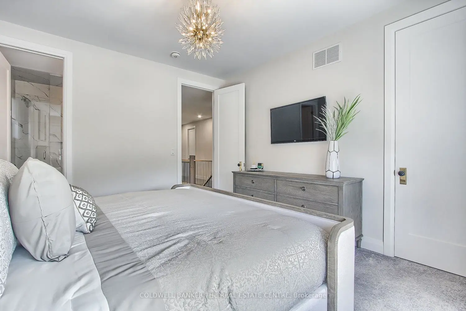 Additional image 11 of 92 Maple Fields Circle