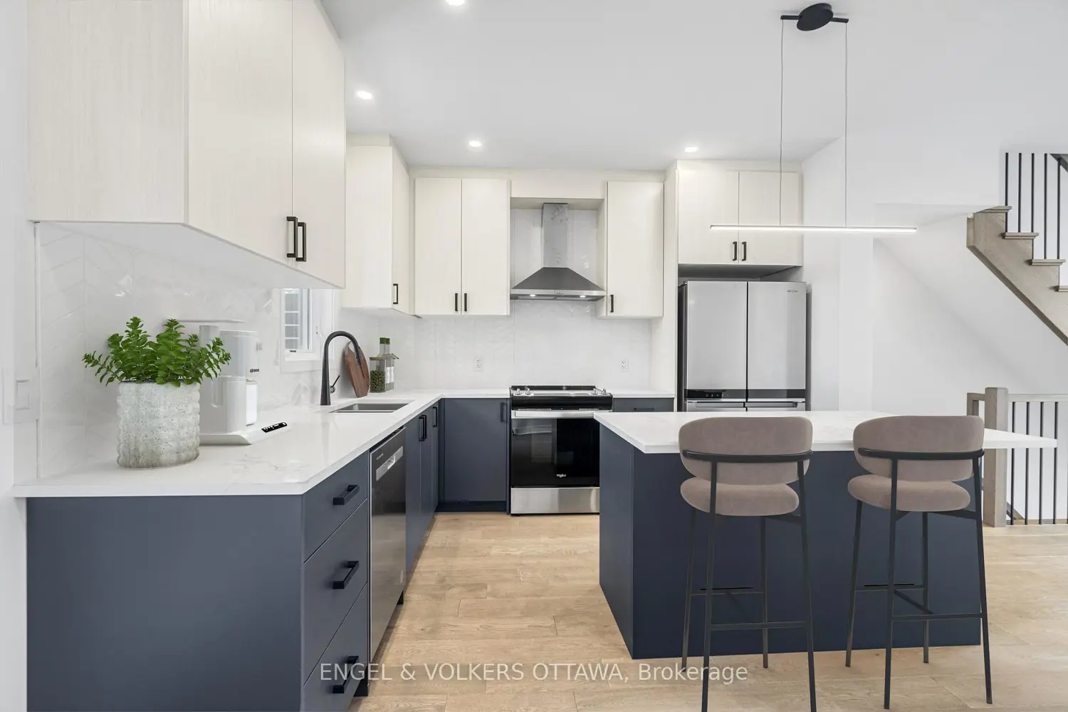 Additional image 8 of 73 Parent Avenue