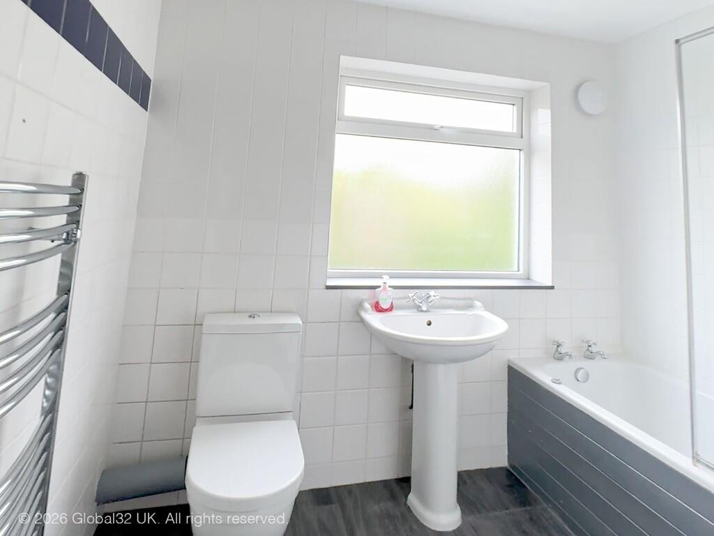 Additional image 8 of Garden Close, St. Albans, Hertfordshire, AL1