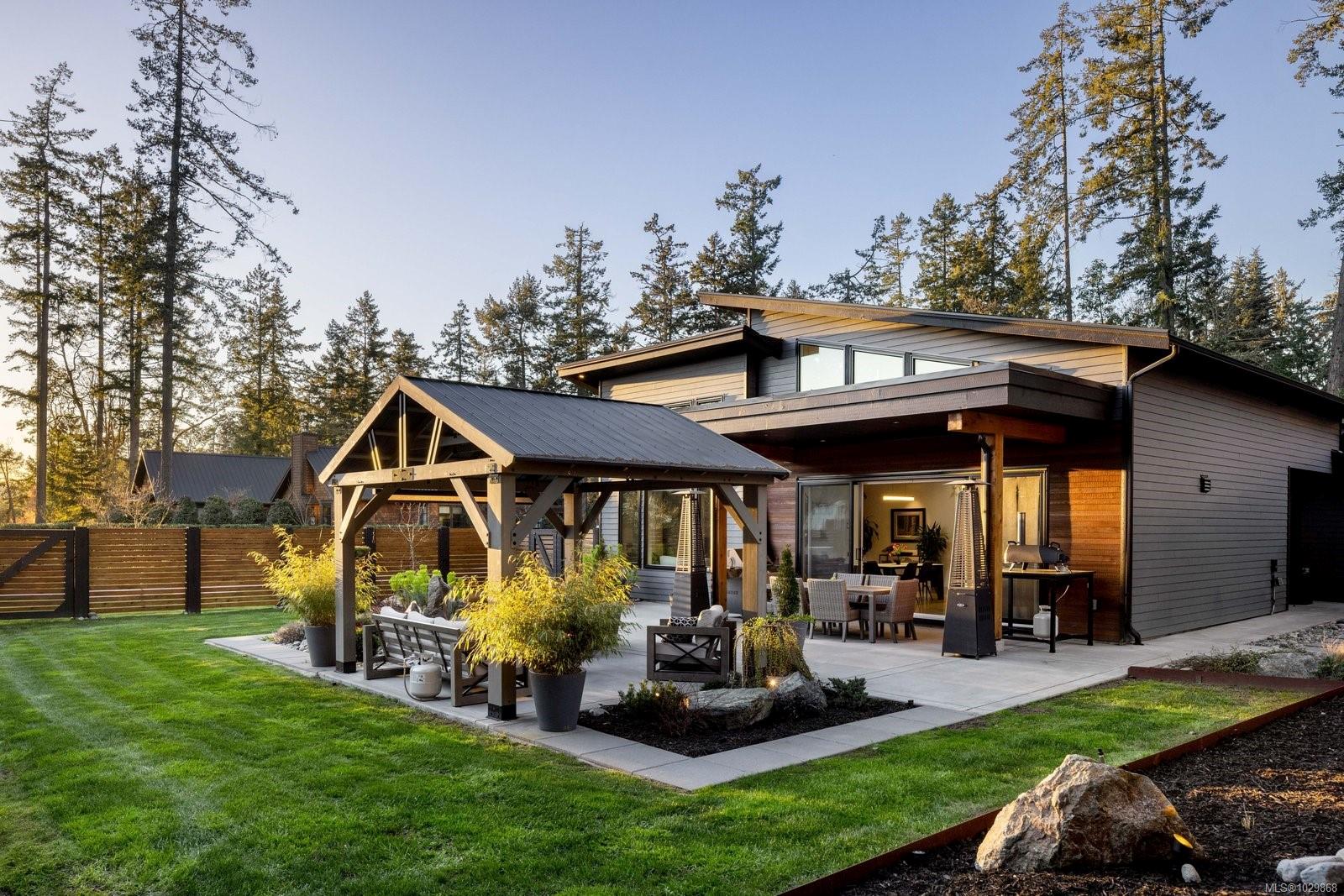 Additional image 2 of 593 Downey Road, North Saanich, BC, V8L 5M6