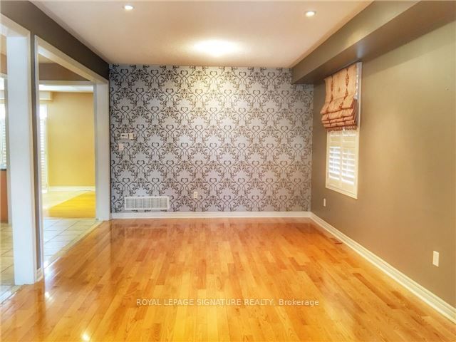 Additional image 5 of 110 Deerwood Crescent, Richmond Hill, ON, L4E 4B3