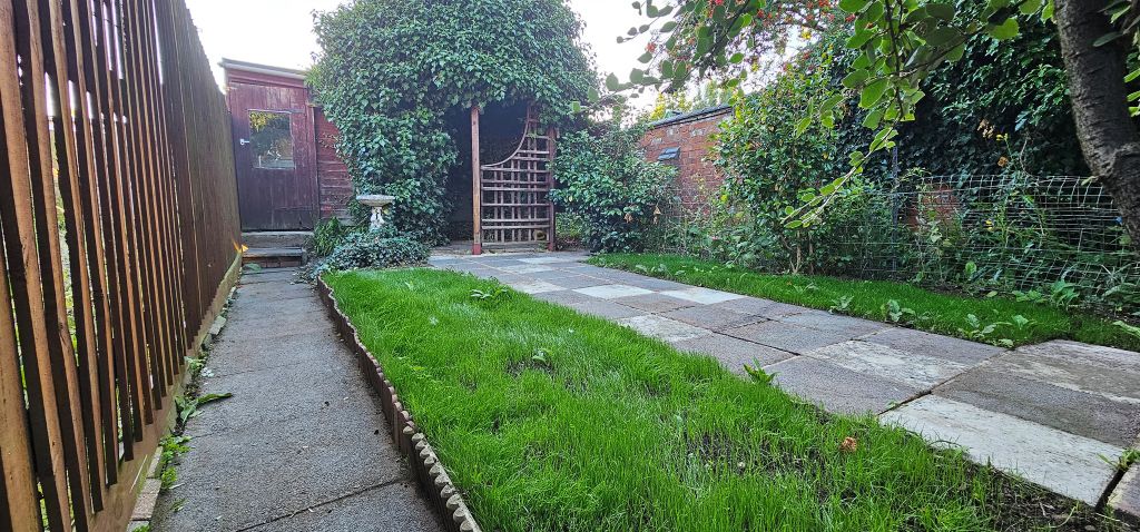 Additional image 10 of 2 bed flat for saleClarence Avenue, Northampton NN2