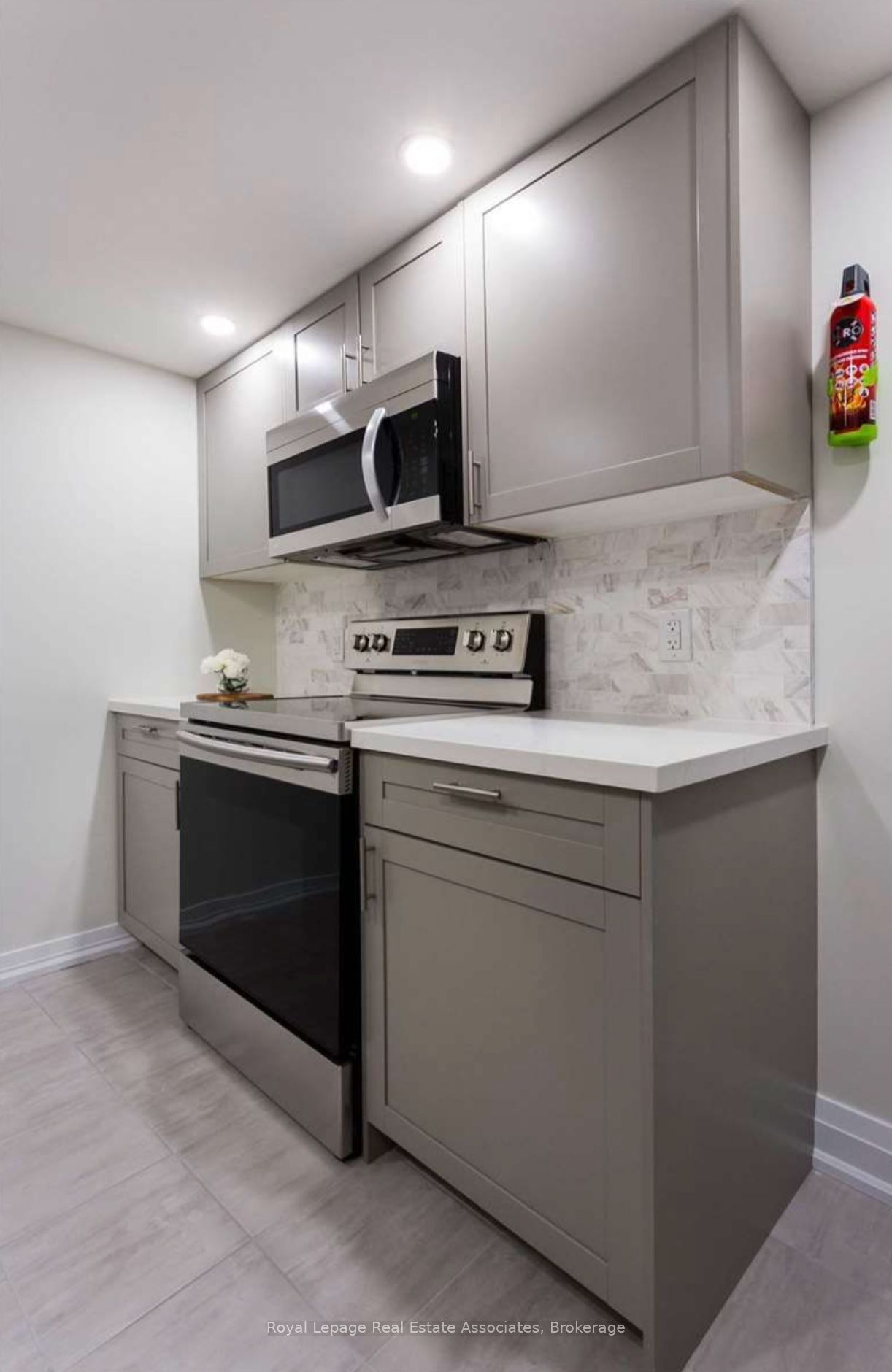 Additional image 6 of Lower Level-669 Indian Road, Toronto, ON, M6P 1H8