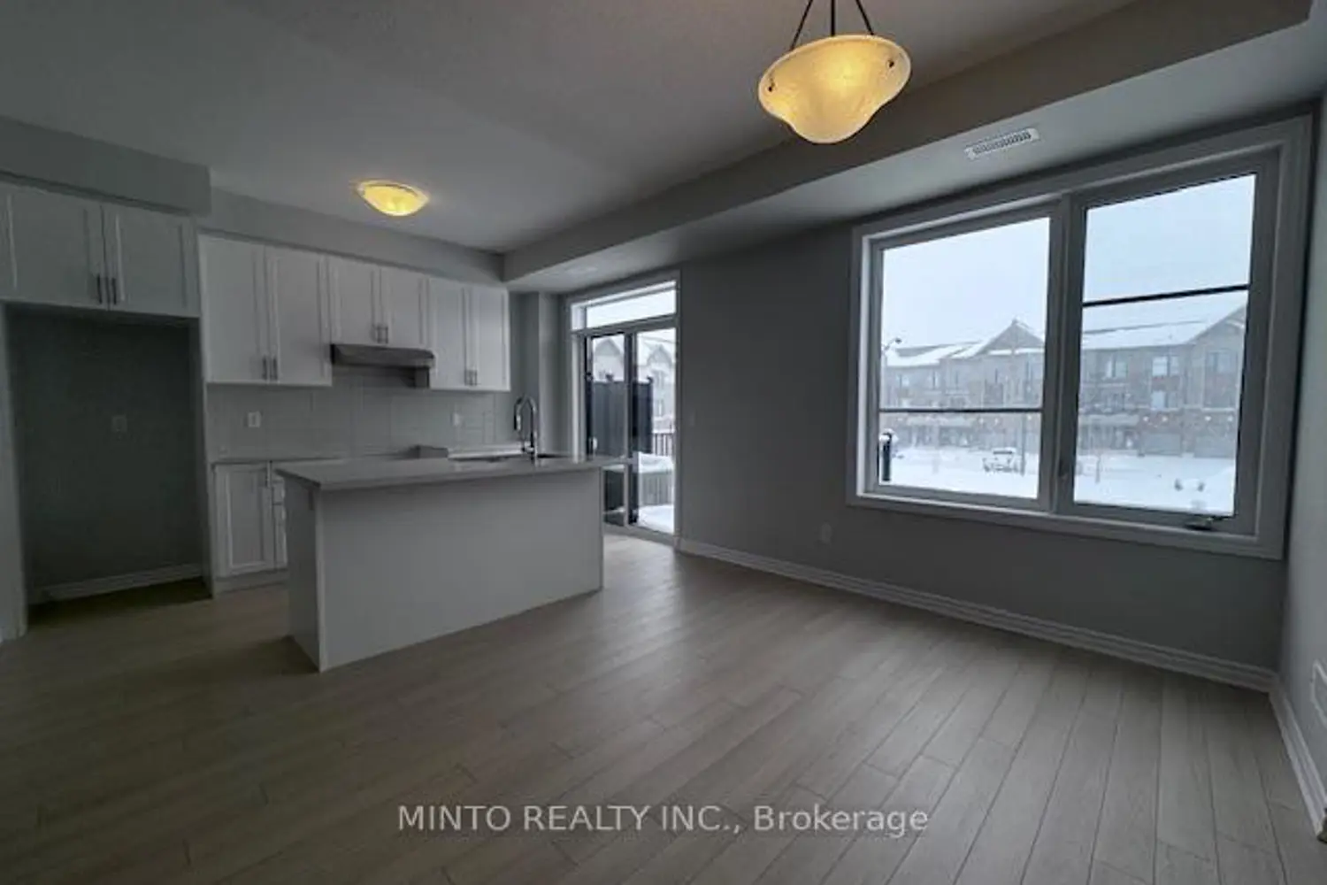 Additional image 6 of 1035 Honeycomb Path