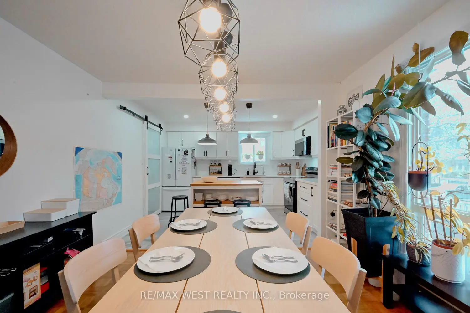 Additional image 2 of 3175 Kirwin Avenue 159