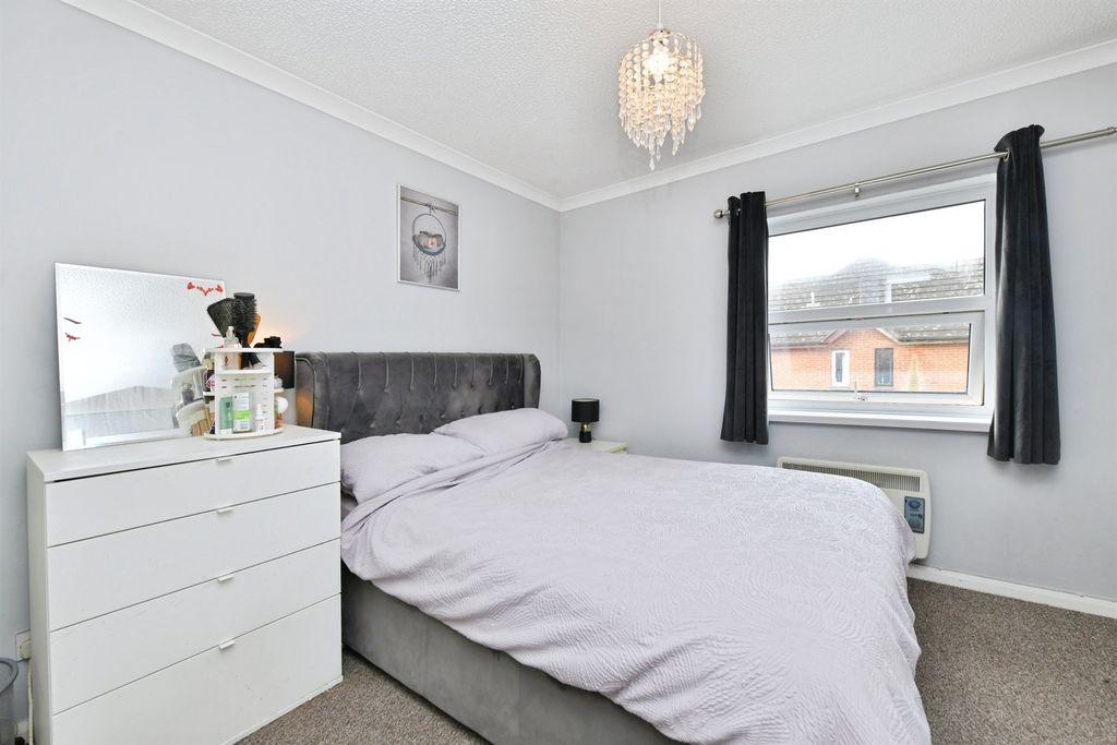 Additional image 11 of 2 bed semi-detached house for saleWalnut Drive, Plympton, Plymouth PL7