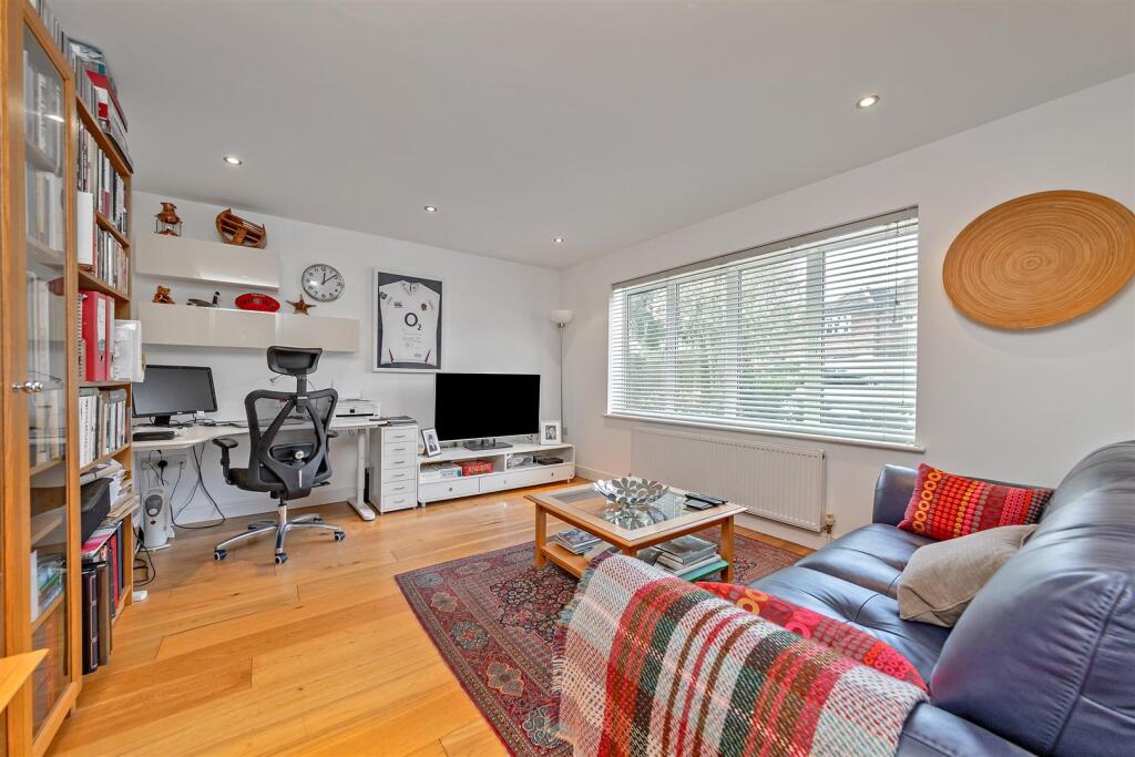 Additional image 15 of Sunderland Avenue, St. Albans