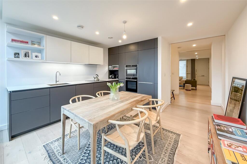 Additional image 2 of Gabriel Square, St. Albans, Hertfordshire, AL1