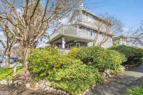 Additional image 7 of 205-1518 Bowser Avenue, North Vancouver, BC, V7P 2Y3