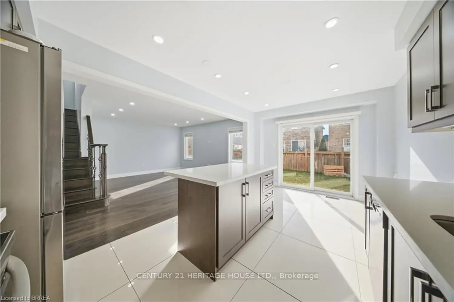 Additional image 8 of 297 Gleave Terrace