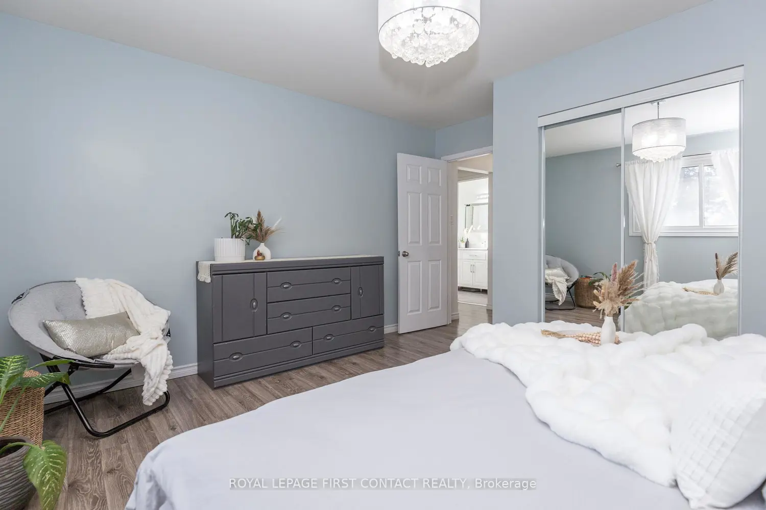 Additional image 4 of 3 Oren Boulevard