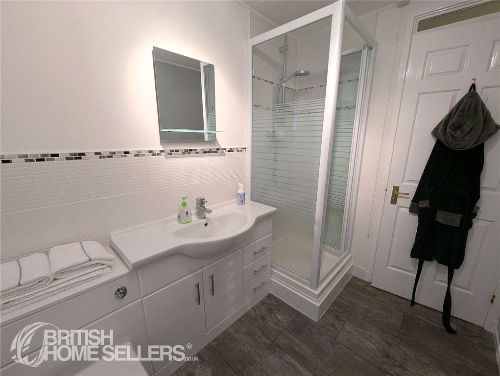Additional image 11 of 2 bed flat for saleAdmiral Way, Hartlepool, Durham TS24