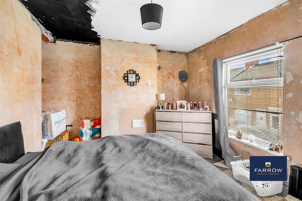 Additional image 11 of 3 bed terraced house for saleWeelsby Street, Grimsby DN32
