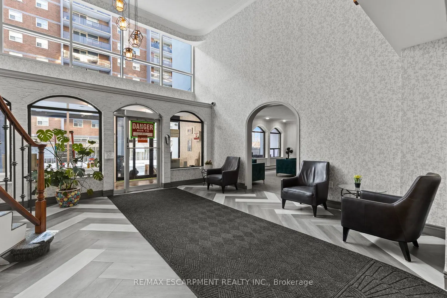 Additional image 12 of 359 Geneva Street 1004