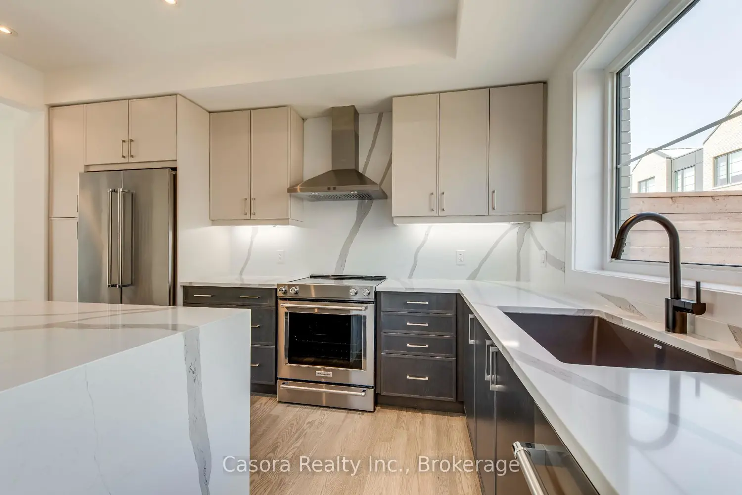 Additional image 5 of 2273 Turnberry Road 38