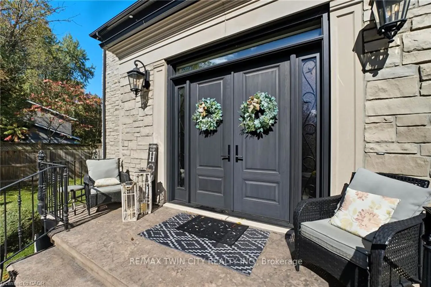 Additional image 5 of 855 Avenue Road