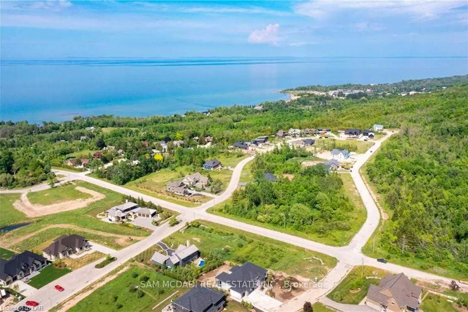 Lt 26 Barton Boulevard