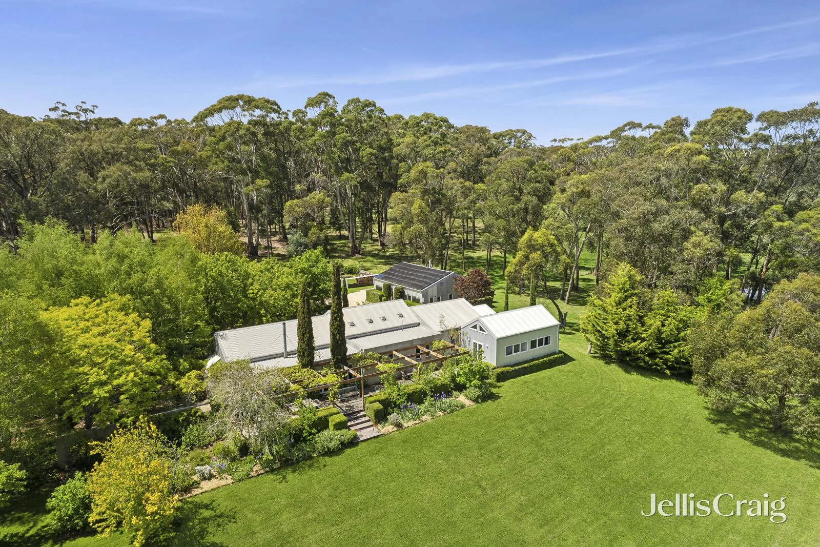 260 Leitches Creek Road, Musk VIC 3461