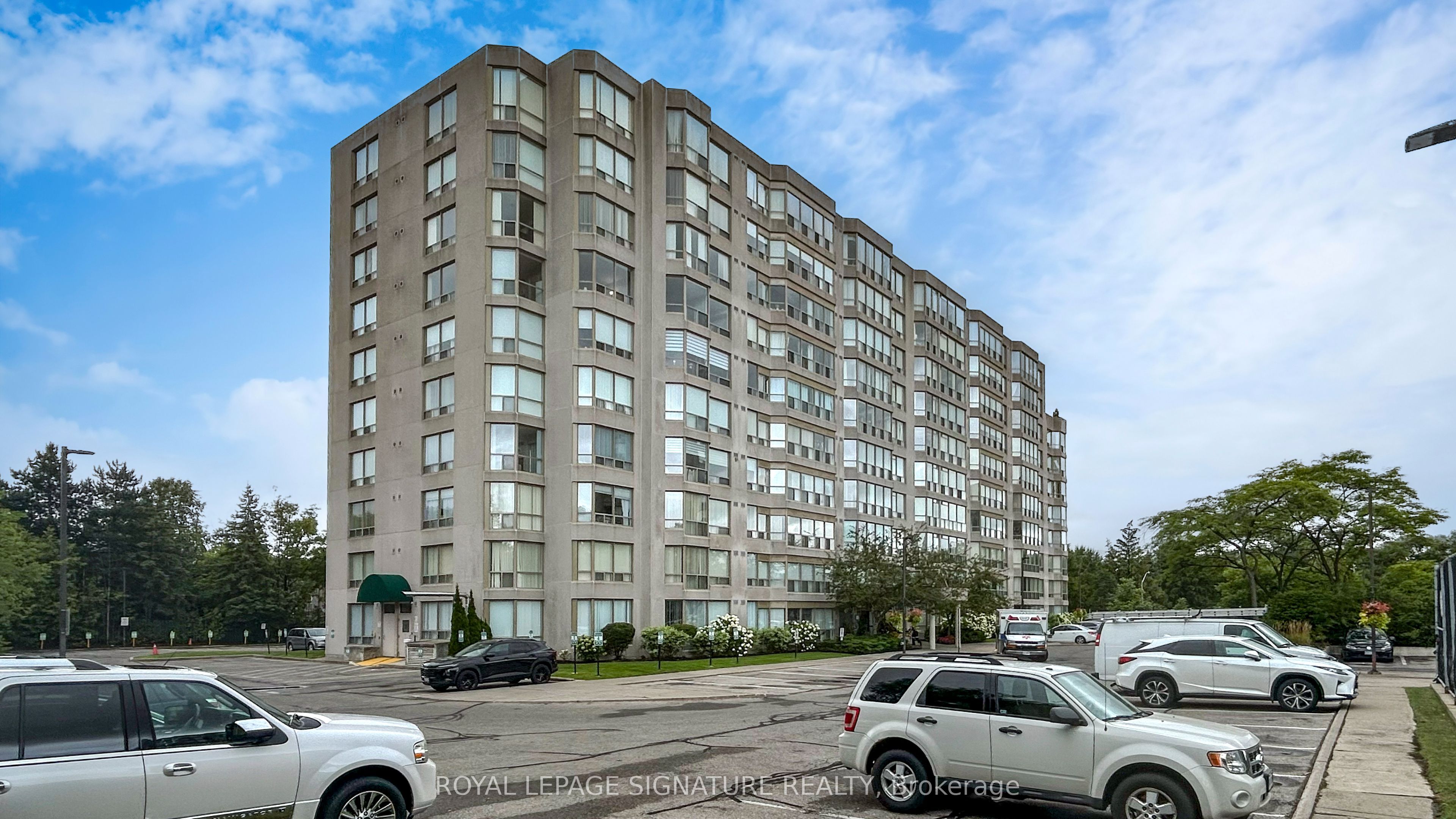 Additional image 3 of 212-175 Cedar Avenue, Richmond Hill, ON, L4C 9V3