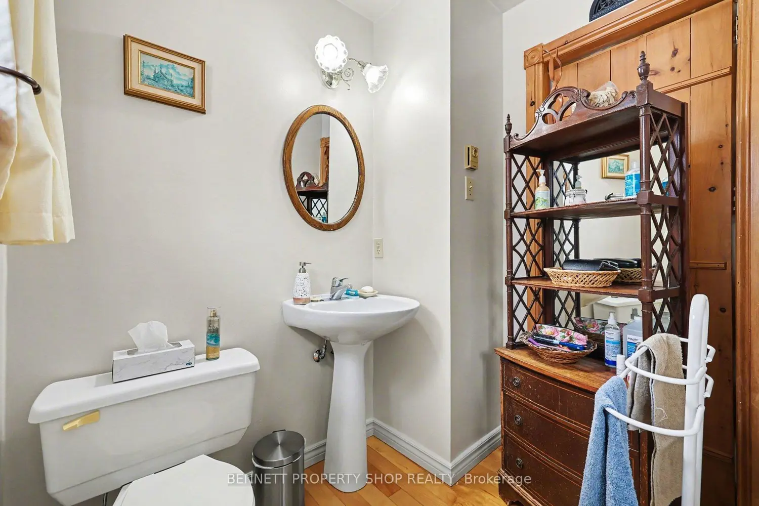 Additional image 3 of 541 Drummond Con 5B Concession