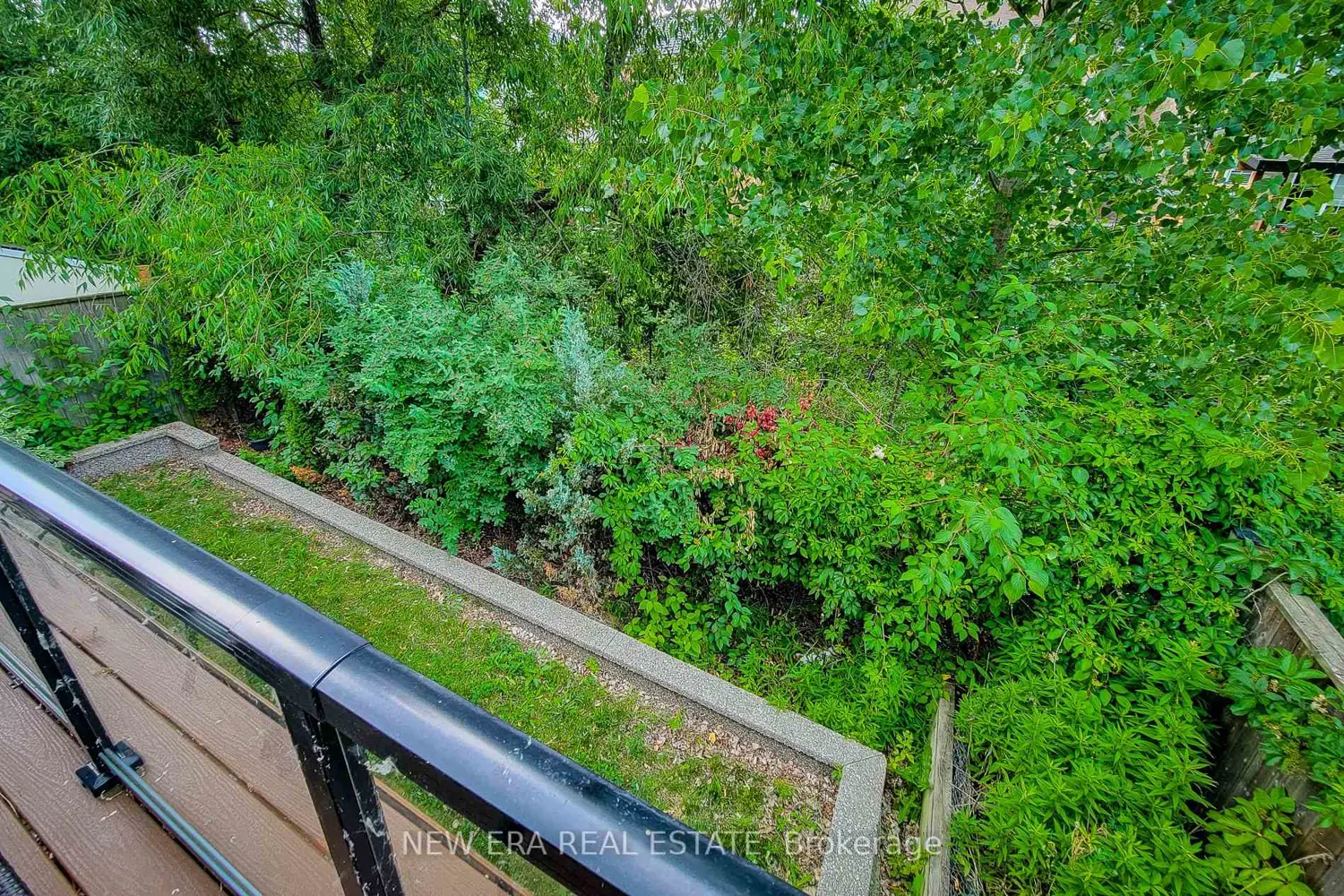 Additional image 3 of 128 Montreal Circle