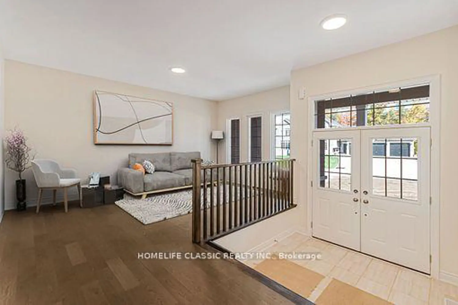 74 Ruby Drive photo 3