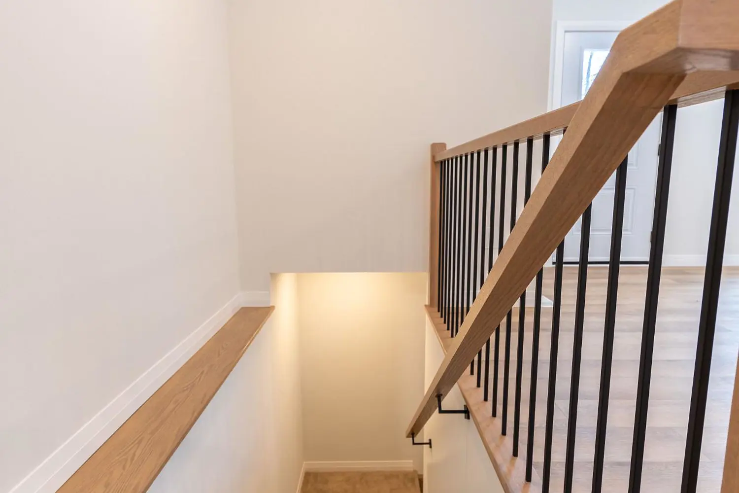 Additional image 16 of 113 Riverside Drive