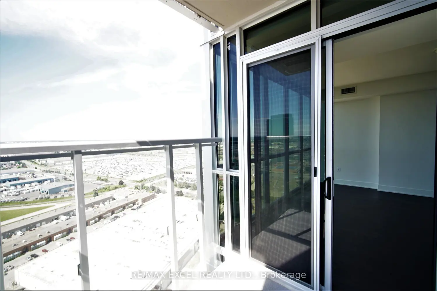 Additional image 14 of 2908 Highway 7 Road # 2607