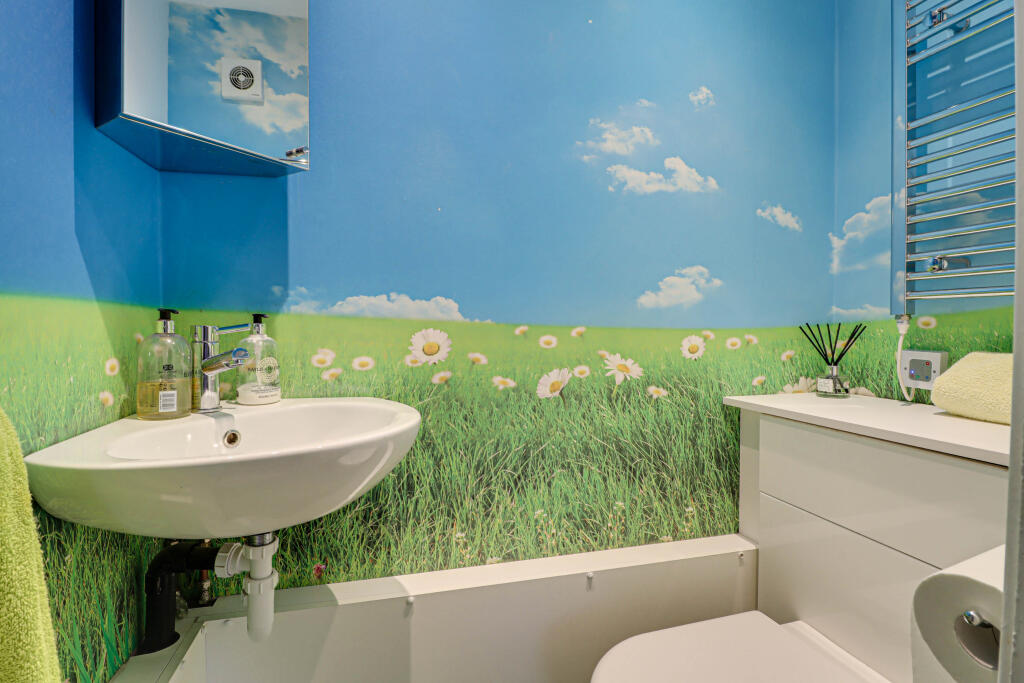 Additional image 11 of Meadowcroft, St. Albans, Hertfordshire, AL1