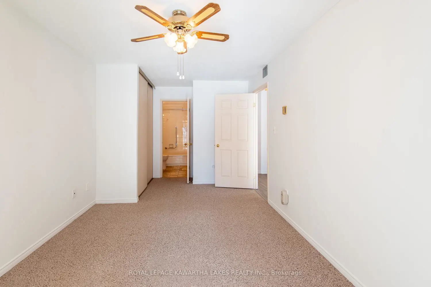 Additional image 12 of 2 Heritage Way 108