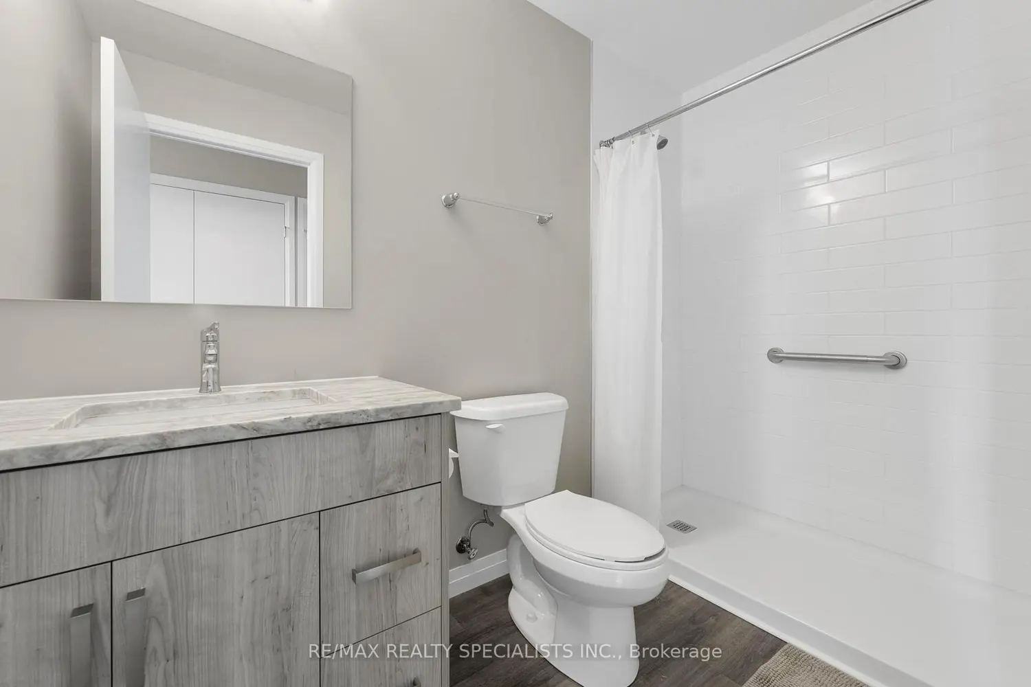 Additional image 7 of 60 Charles St W Street 308