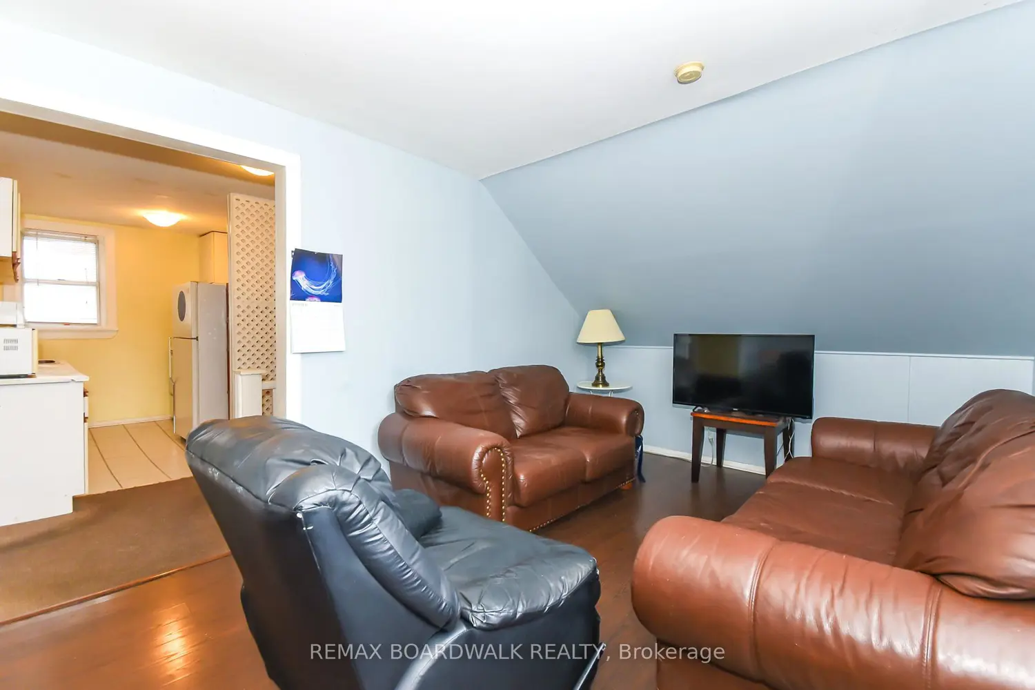 Additional image 14 of 406 Marguerite Avenue